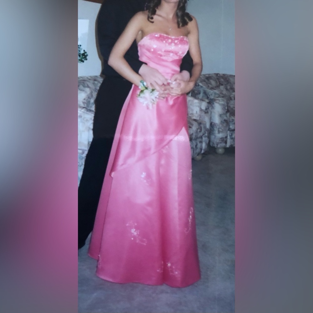 Elegant Coral Satin Gown with Embellishments in a size 3/4